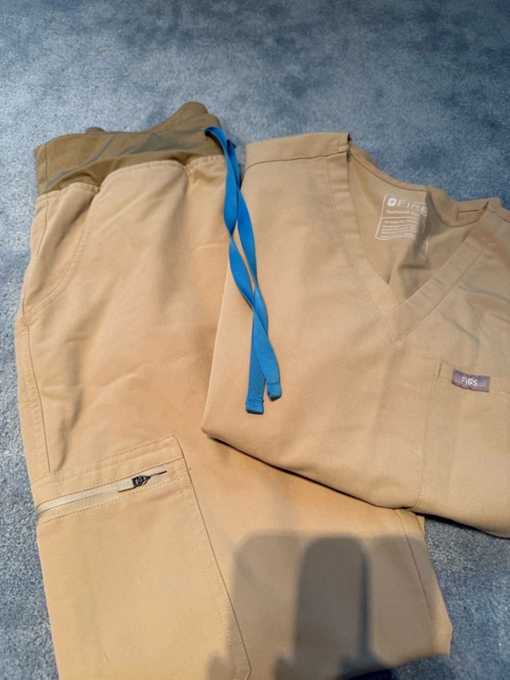 Figs Jogger Pants Scrub Set with Med/Med Petite